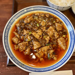 中国菜 オイル - オイルたっぷりの麻婆豆腐。