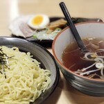 飛騨高山ラーメン もん吉 - つけめん（醤油・背脂0・普通・温）¥00-～さっぱり美味い