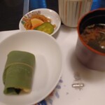 北新地 穂の河 - 赤だしと漬物