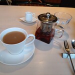 ル・パルフェ 馬車道 - 紅茶￥550