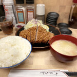 とんかつ檍 - 上ロースかつ定食