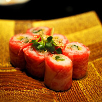 焼肉 Meat it - サーロインのトロたく巻き