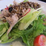 GORI 西麻布 - 豚肉のリエットとレンズ豆のサラダ