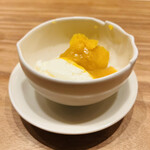 おが和 - ◎安納芋と牛乳アイス、焼きみかんソース