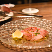 grigio la tavola - 