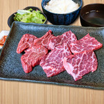 Yakiniku Horumon Karubirando - 