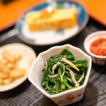 ひと椿 - 茶そば以外にもお通しがあれこれ