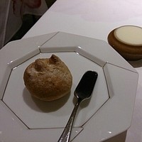 シーン - パン