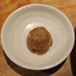 博多一風堂 - からか麺用の「胡麻爆弾」