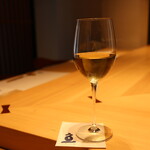 すし うおいち - Jモロー・モローブラン 660円(2022年12月)