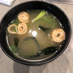 炭火焼肉と炉端 康 - セットの、お味噌汁♪  追加は一杯¥50