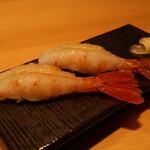 すし うおいち - ボタンエビ(2022年12月)