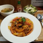 キッチン ブルー グローブ - ナポリタン菜園風、大盛り