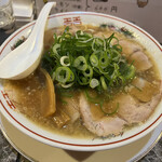 Kachikura - チャーシュー麺
