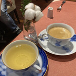 She Fururu Yokohama - 食後の飲み物: ハーブティーとコーヒー、なぜか紅茶はない