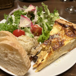 モンドパーラー - 