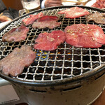 Nikutonya Chokusou Yakiniku Banri - 