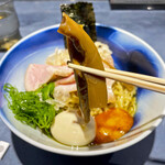 うずとかみなり - 太めのメンマ