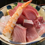 甚五郎 - 海鮮丼