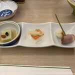 Entaijisou - 前菜 季節の前菜盛り(蟹味噌豆腐、鱒寿司、合鴨チーズ串、酒粕百合根茶巾絞り)❗️