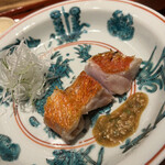 温石 - 金目鯛の炭火焼き