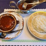 ビストロアデン - ハンバーグアデン風（サラダ、ライス付・１３７５円）