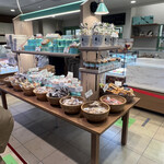 パティスリー タケモト - 焼き菓子は普通に買える。