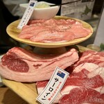 北海道産ひつじ肉炭火兜ひつじ×烤羊肉 - 