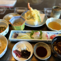 日本料理雲海 - 