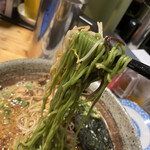 ドラゴンファイアー 皇寿麺 - 確かほうれん草が練り込んである