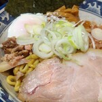 兎に角 松戸本店 - 油そば＋温泉玉子
