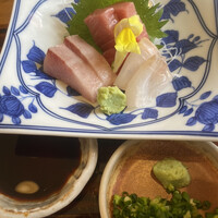 炭焼うな富士 白壁別邸 - 刺身
