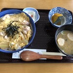 Hamanasutei - 親子丼