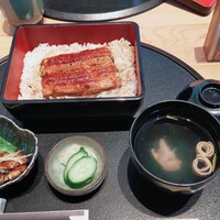 うなぎ四代目菊川 ムスブ田町店 - 