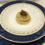 byebyeblues TOKYO - スパゲッティ　
      トマトウォーターとマグロのカラスミ