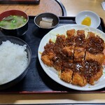 Nikuryourinomise Matsunoya - ジャンボとんかつ定食