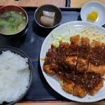 Nikuryourinomise Matsunoya - ジャンボとんかつ定食