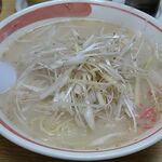 ラーメンショップぽん太 - ねぎ豚骨ラーメン