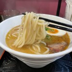 らぁ麺 幸跳 - 麺リフト