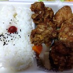 たんぽぽ - から揚げ弁当 610円(税込)(2022年12月24日撮影)