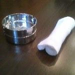 コンテンポラリー1684 - たおるおしぼりは嬉しいけど全席喫煙はちょっと、、、