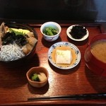 春草 - 【ランチ】穴子と鮮魚の鉄火風