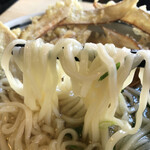 武膳 - うどんのリフトアップ