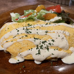 食堂ニーナ - 鰻とチーズのオムレット