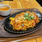 カフェ ヨシミ - 鉄板ナポリタン