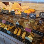 808 BAKERY & PASTRY - 売場の様子