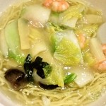 中華料理雲瀧 - エビ入りあんかけラーメン