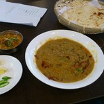 大阪ハラールレストラン - ハリーム＆ナーン