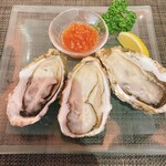 三栗 - 的矢産セル牡蠣三個