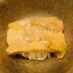 鮨 由う - ・愛媛県産赤ウニの小丼 塩で
